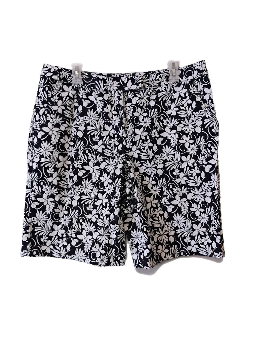 Style & Co Women's Shorts Size 14